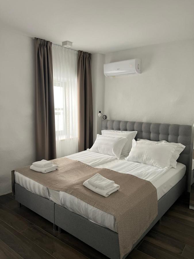 Luxury Apartments Azalea Primošten Esterno foto