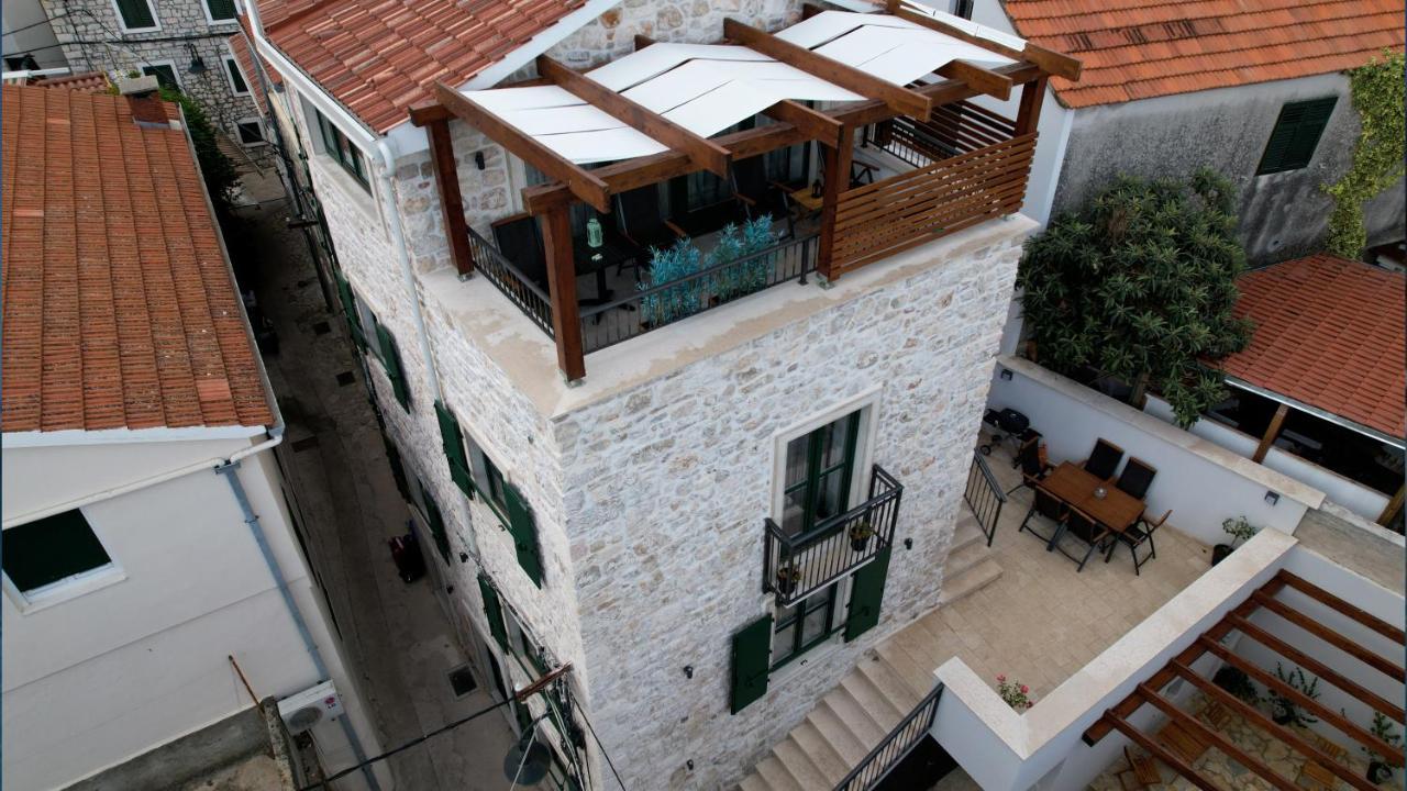 Luxury Apartments Azalea Primošten Esterno foto
